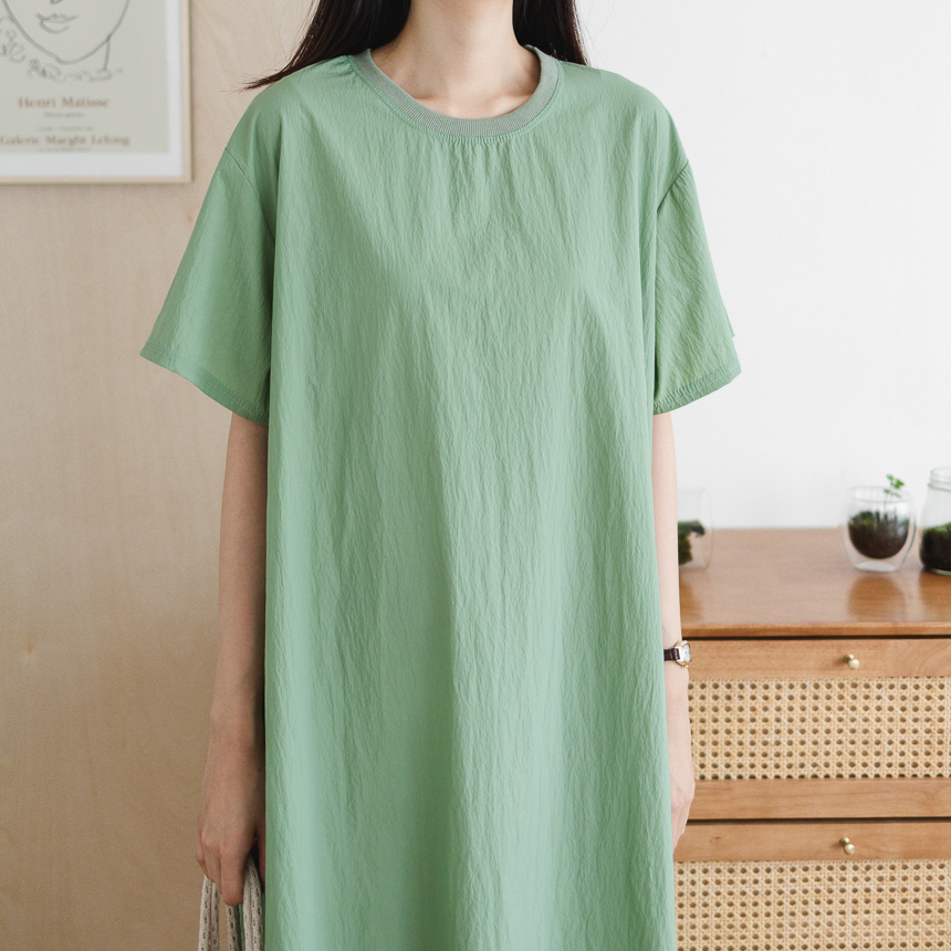 Lightweight Plain Dress with Pockets-Holiholic